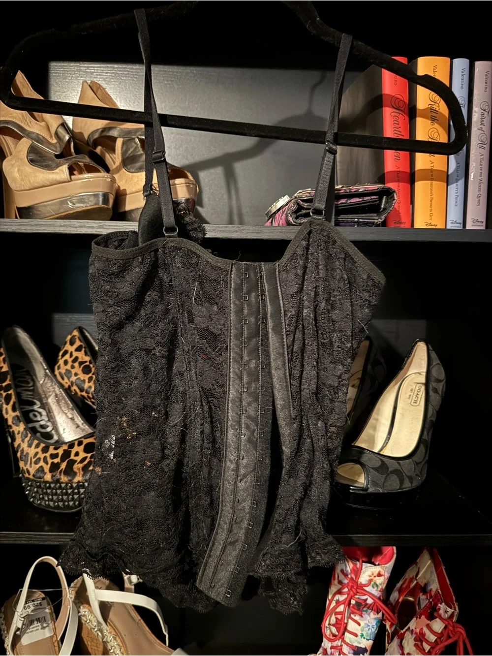 No brand feminine lace